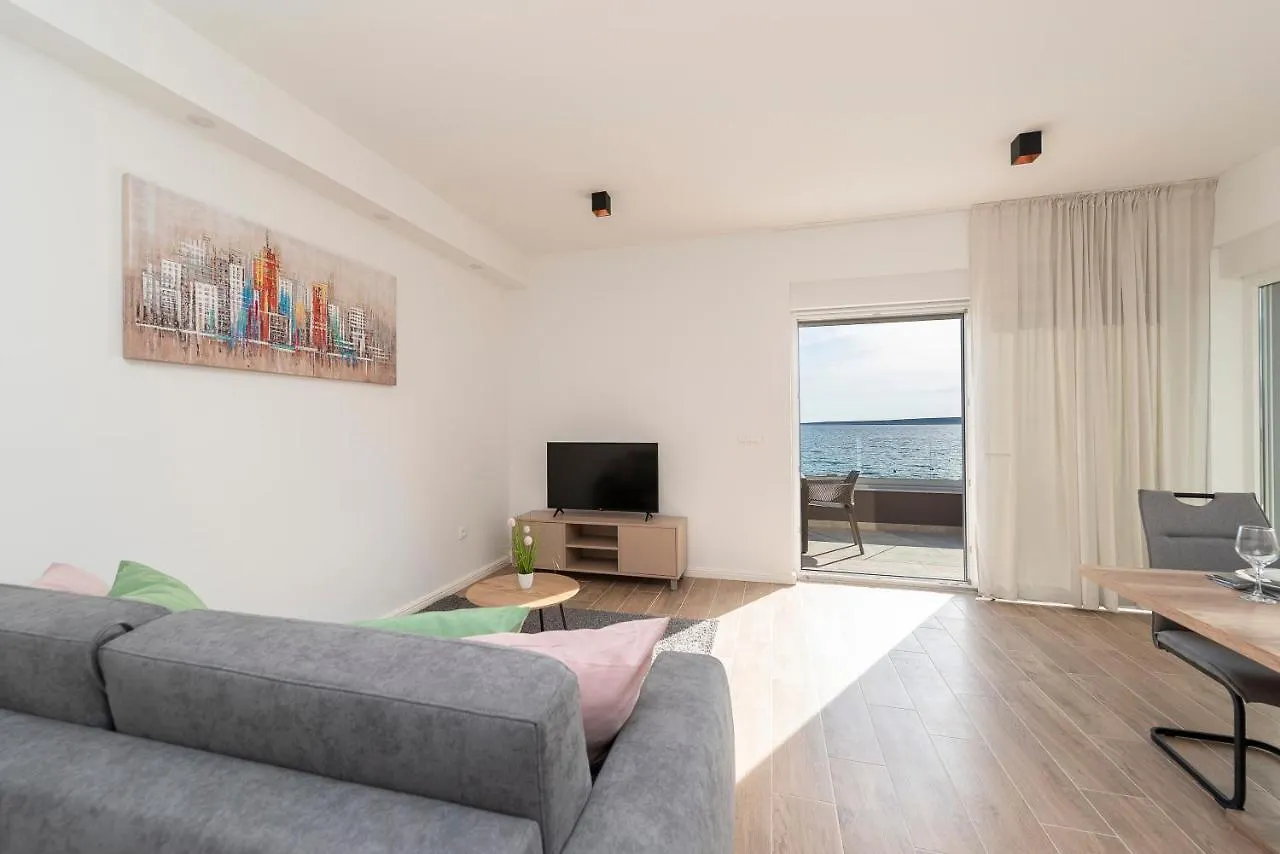 Villa Eni Apartments 2 ماندري 0*,  كرواتيا